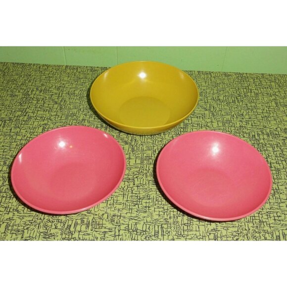 Vintage Pink & Mustard Yellow Sun Valley Melmac Snack Bowl Set of 3 mcm serving - Picture 4 of 10